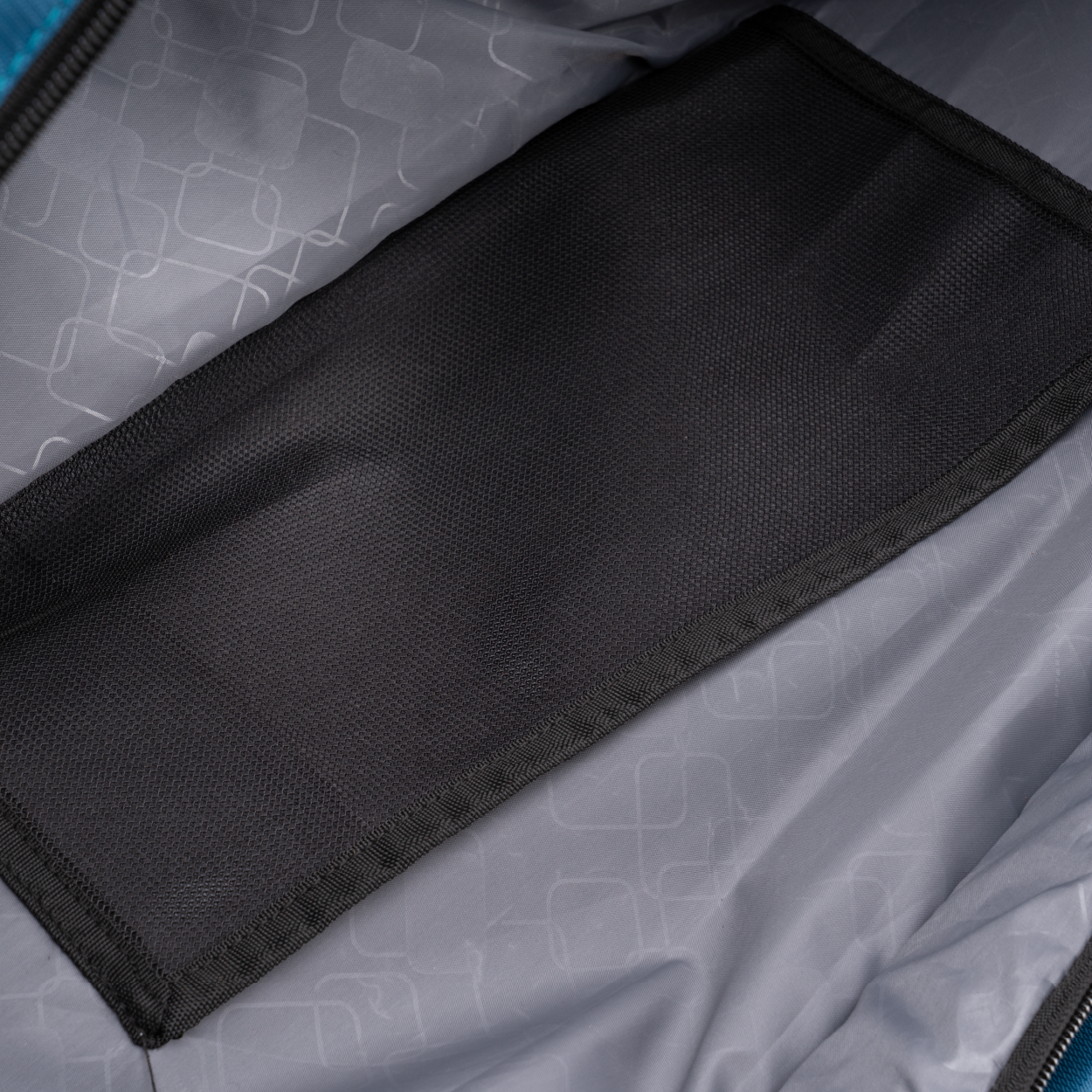 Hundred Cosmogear Max Kit Bag